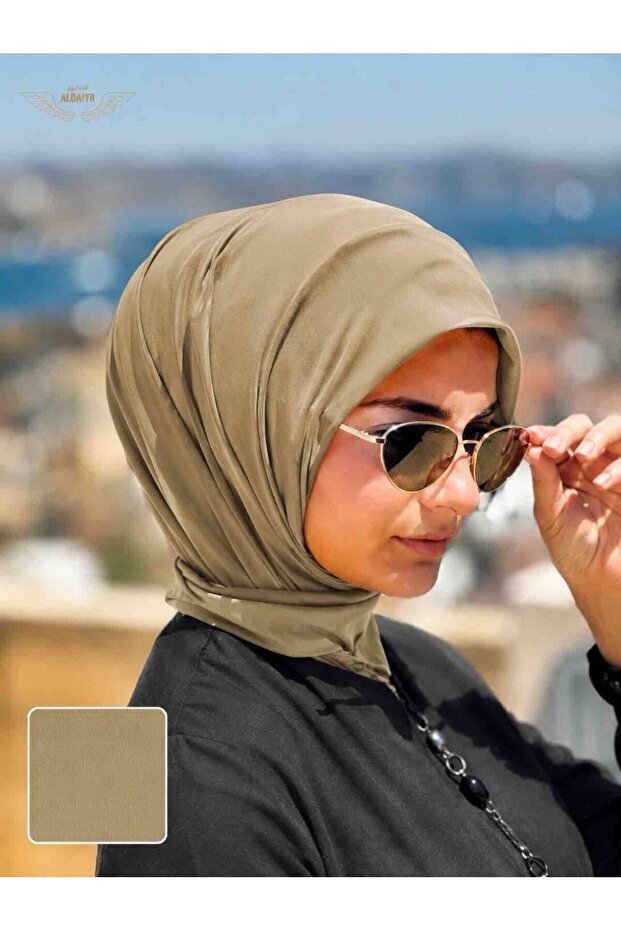 غطاء للرأس للحجاب مع أزرار