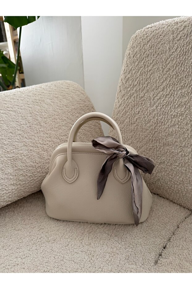 Scholarship Women's Hand and Shoulder Bag with Scarf