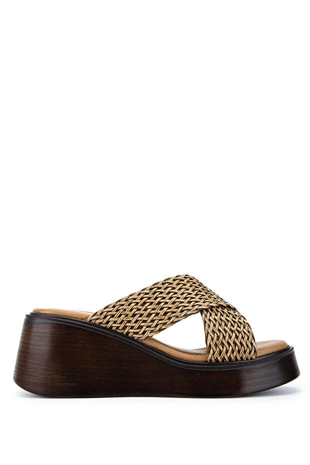 Women's Textile Tan Heeled Slippers