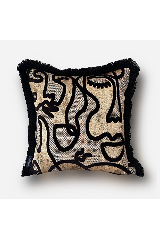 غطاء وسادة مزين بنقوش وشراشيب من "أمور" - 45x45