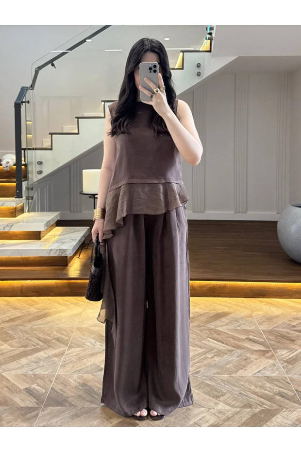 Brown Garnished Blouse and Pants Set - 51391