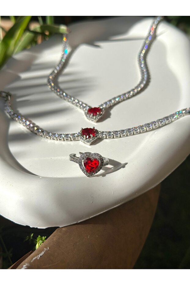 Red Heart Waterway Necklace-Bracelet-Ring Set