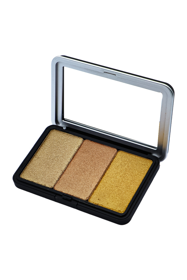 Professional Glow – مجموعة إضاءة مودا بيوتي لإشراقة مثالية