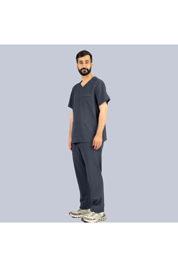 طقم سكراب طبي رجالي من "الأصيل" - مريح، فائق الجودة، ومقاوم للتجعد ( رمادي غامق ) Al-Aseel Men's Medical Scrub Set - Comfortable, High Quality, and Wrinkle Resistant (Dark Gray)