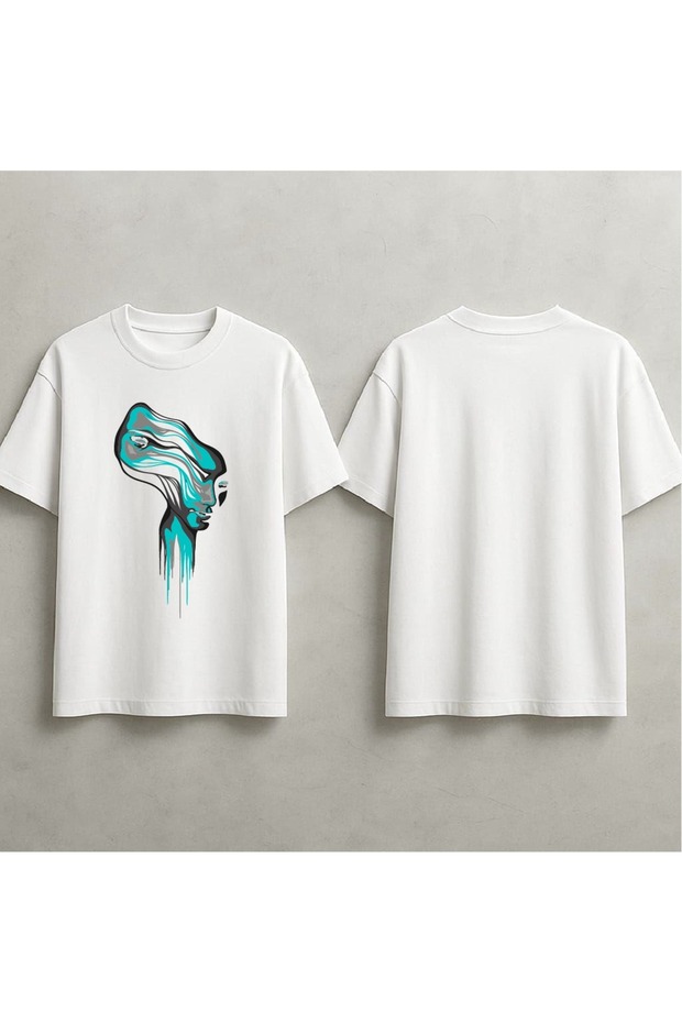 Printed Oversized T-Shirt with a Different Look Than the Original Design.
