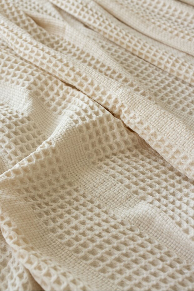 Cream Color Waffle Double Pike / Bedspread 220X240