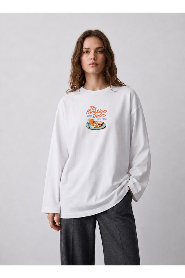 White Oversize Wide Cut Long Sleeve 100% Cotton Summer Printed T-Shirt