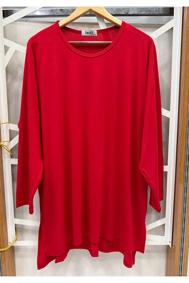 Red Slit-Back Long Blouse
