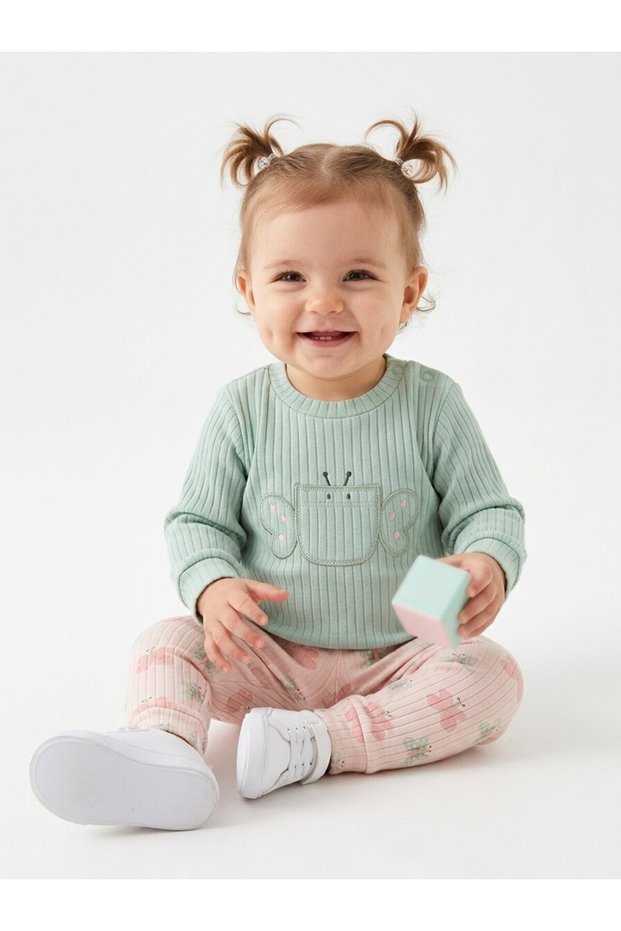 2-Piece Baby Girl Set with Cotton Butterfly Detail Leggings