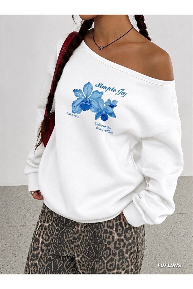 Simple Joy Printed Oversized Women's Boat Neck Sweatshirt