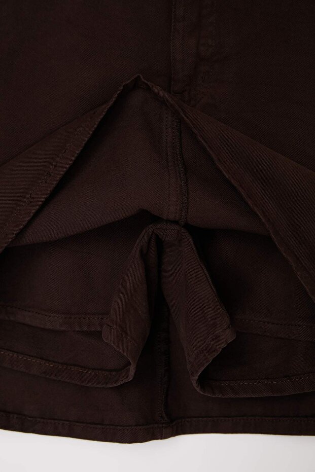 Kahverengi Yüksek Lastikli Bel Mini %100 Pamuk Non-Stretch Denim Şort Etek TBBSS26AP00057 - 7