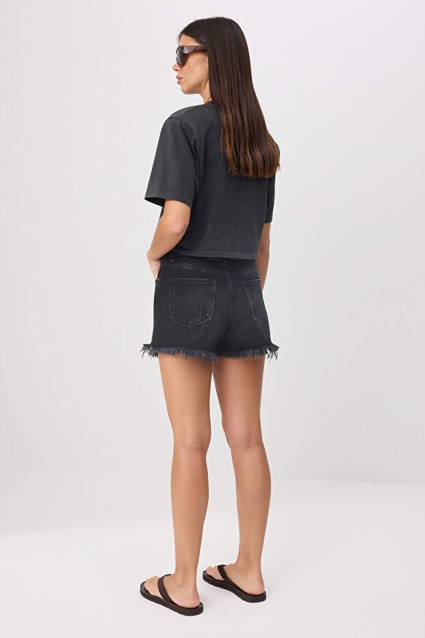 Siyah %100 Pamuk Yırtık Detaylı Ekstra Mini Denim Şort TWOSS26SR00217 - 4