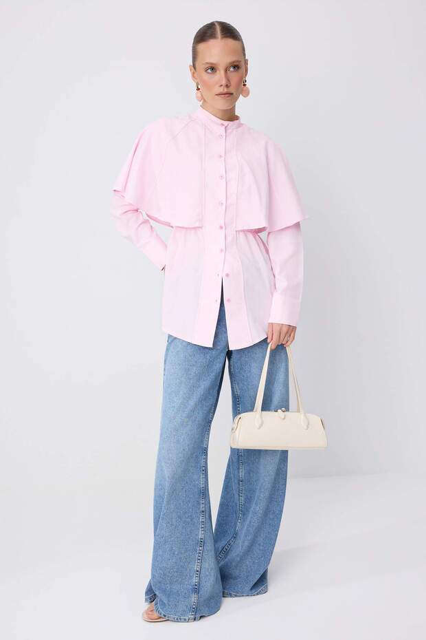 Pembe Pelerin Detaylı Fitted/Bele Oturan Pamuklu Gömlek TCTSS26TG00012