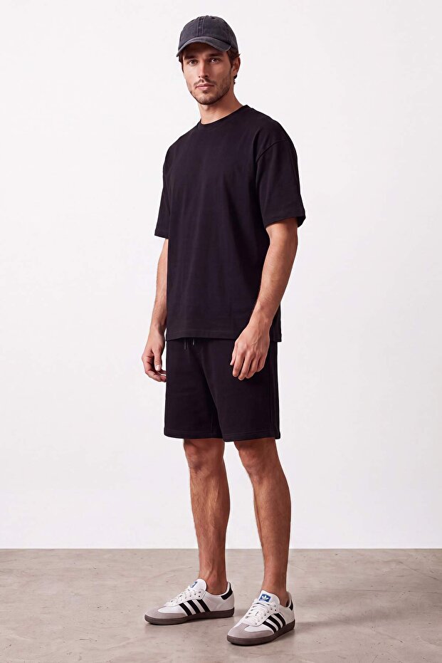 Siyah 3'lü Regular/Normal Kesim T-Shirt, Eşofman Altı, Şort Eşofman Takımı TMNSS25EM00001 - 5