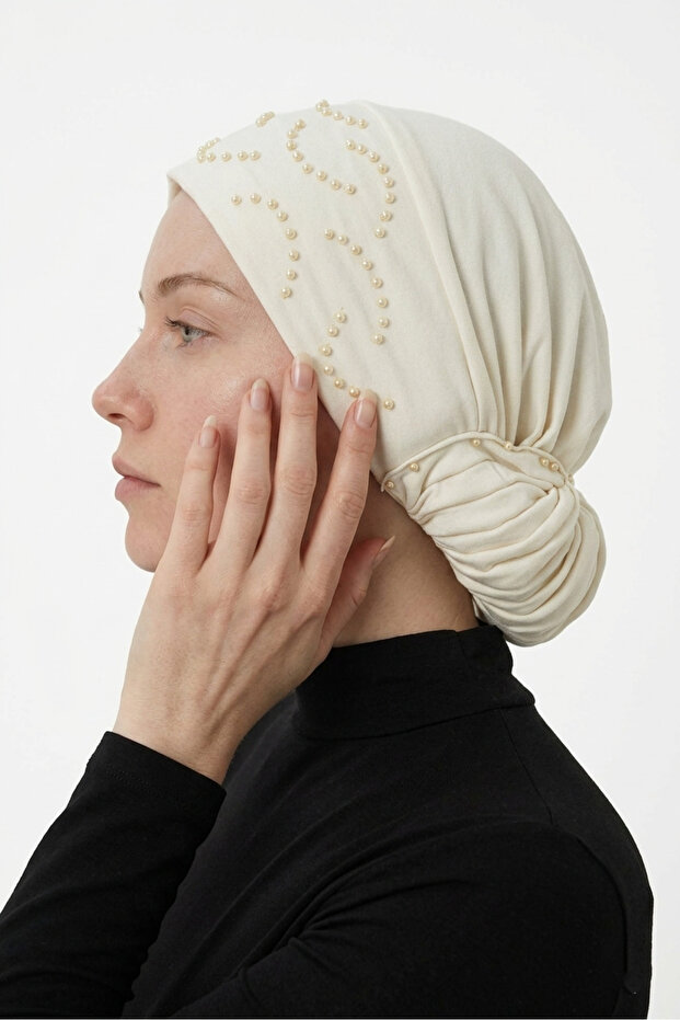Buttoned Cream Ready-To-Wear Turban Hijab Bonnet Suitable for Medical Use