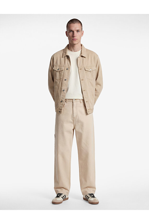 Normal Waist Cotton Pocketed Comfortable Fit Barrel Fit Jean Trousers