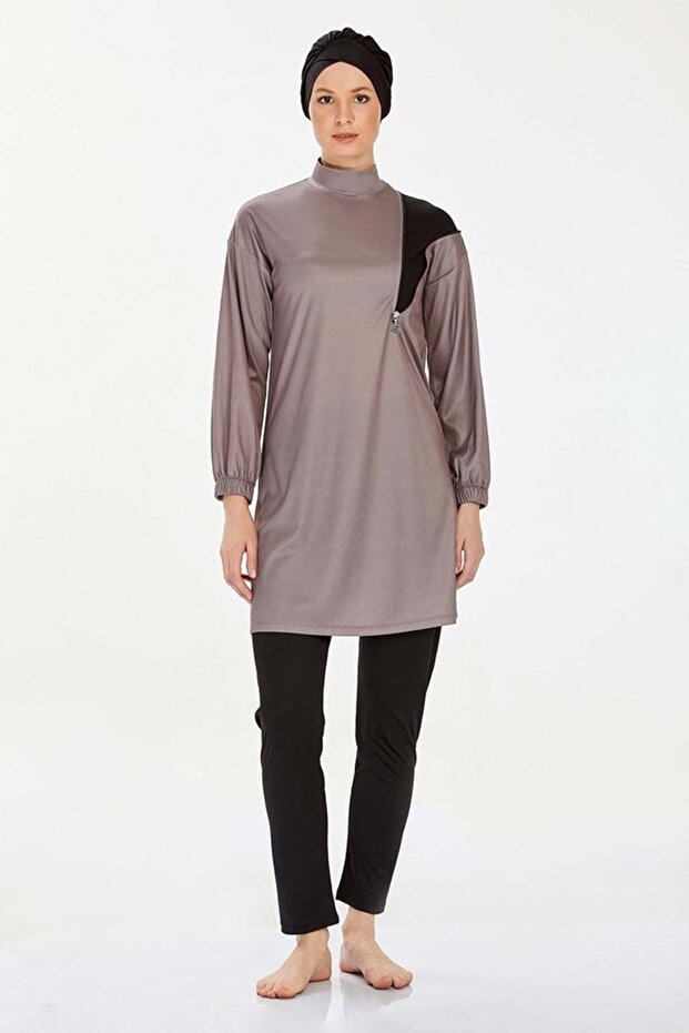 4-Piece Hijab Swimsuit with Zipper Detail