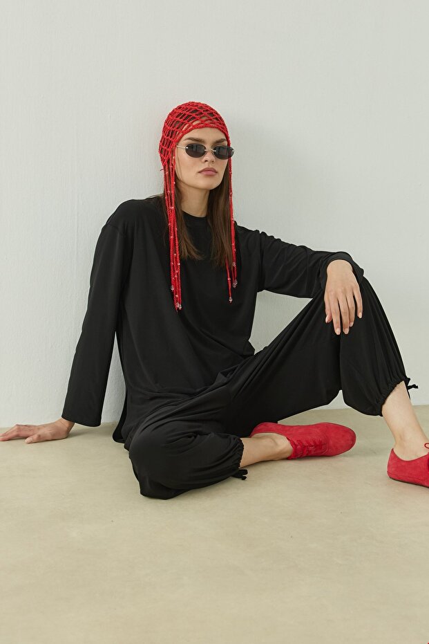 Alya T-Shirt Black
