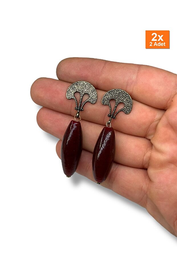 أقراط مصنوعة يدويًا بتصميم خاص كهدية