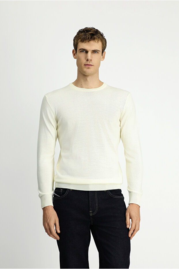 Crew Neck Regular Fit Wool Knitted Sweater