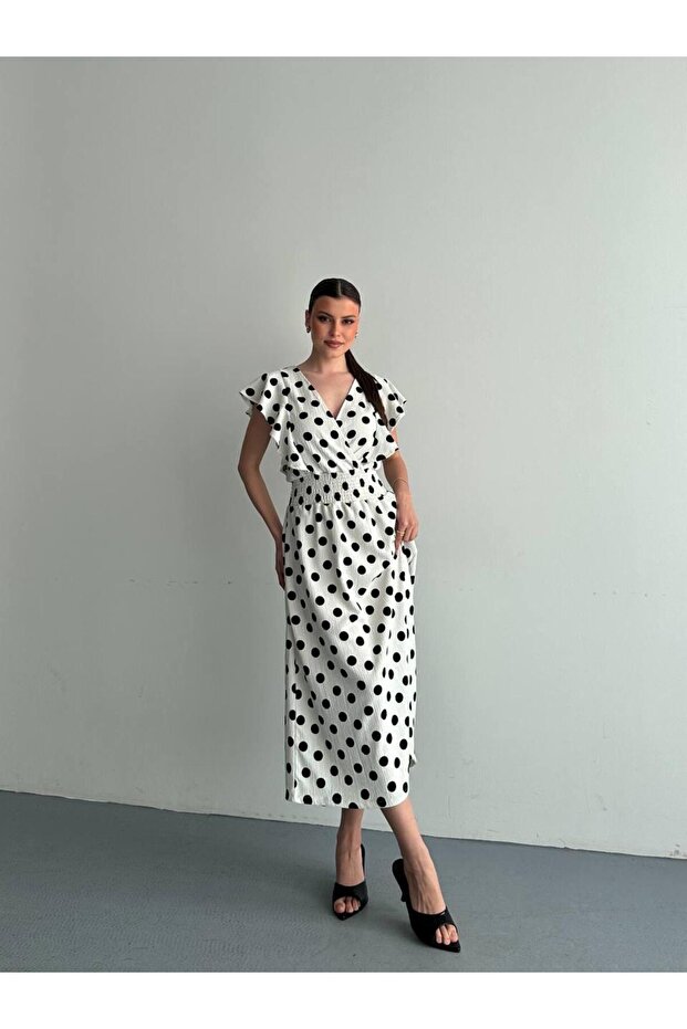 Elegant Wrinkled Polka Dot Maxi Dress – Stylish & Comfortable