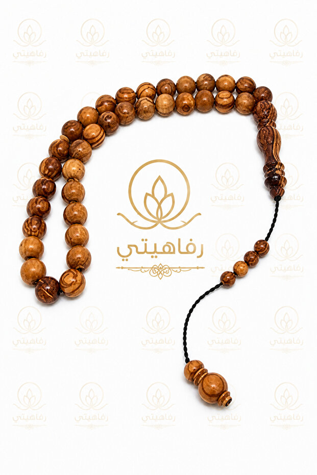 سبحه نواة الزيتون معطر بدهن العود الطبيعي دائري الشكل