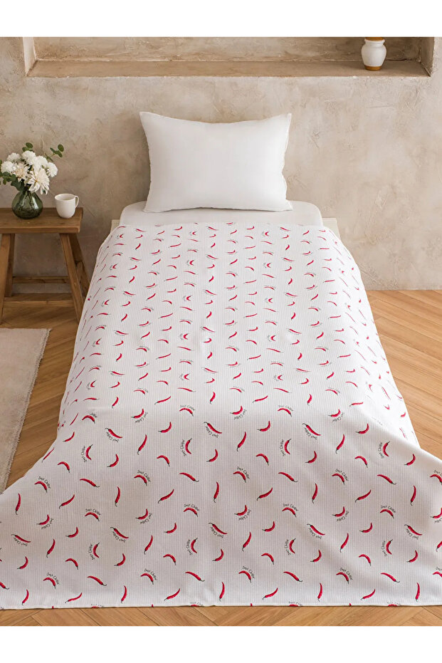 Red Pepper Patterned Single Pique Blanket