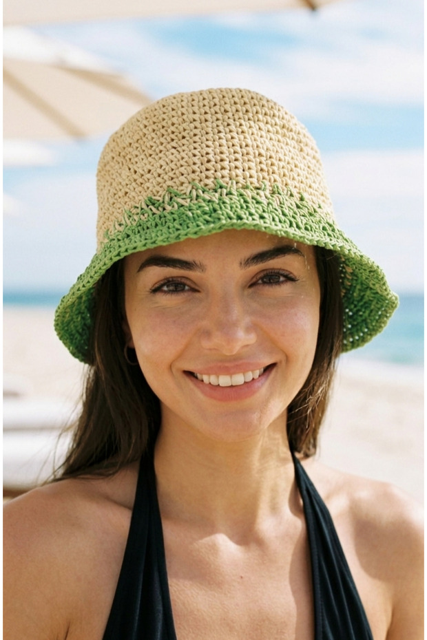 Aesthetic Design Two-Color Crochet Women's Hat