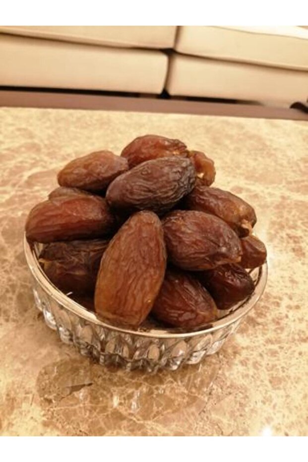 تمر مجدول كبير الحجم 3.3 كجم