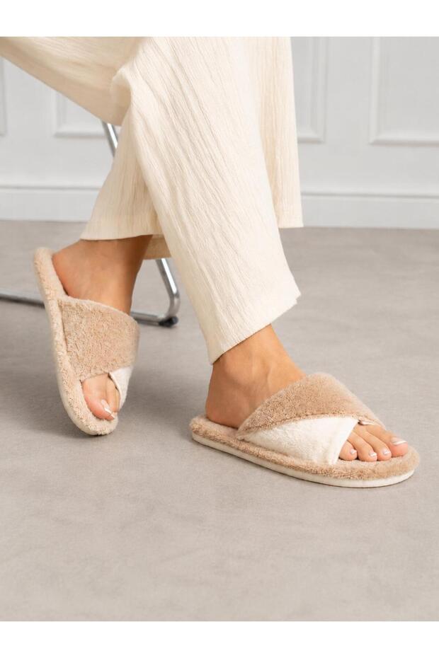 Women's Beige Plush Cross-Strapped Home Slippers Non-Slip Sole, Soft and Warm House Slippers