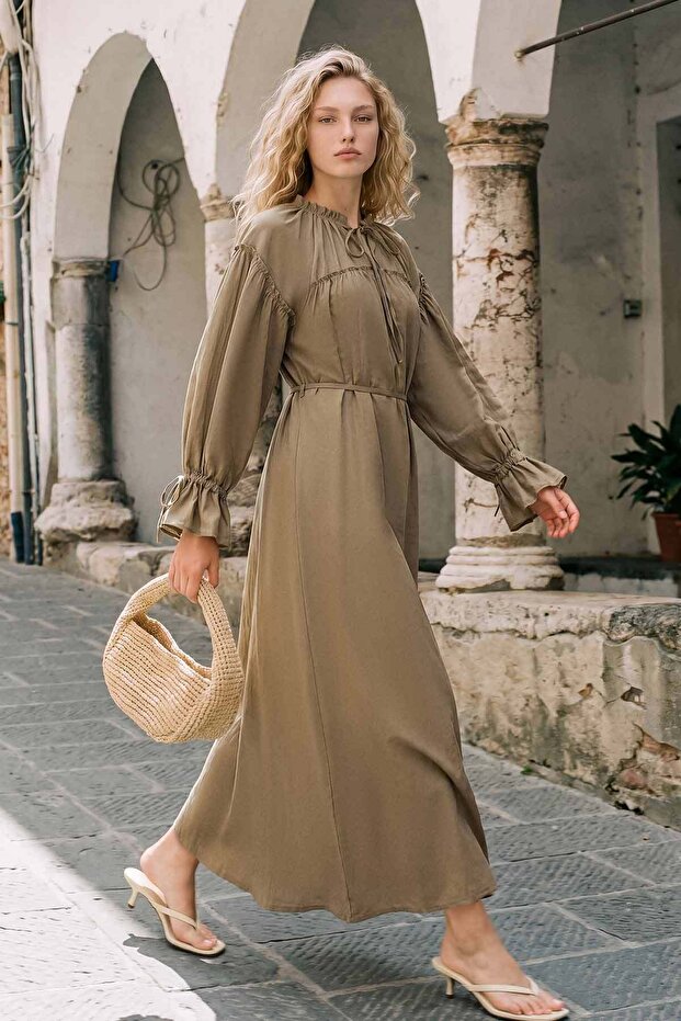 Rochie lungă camel cu șnur - 6