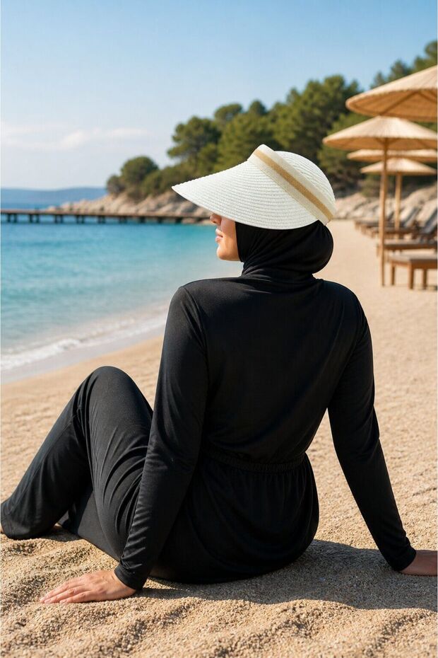 Wide Brimmed Straw Beach Hat Beige