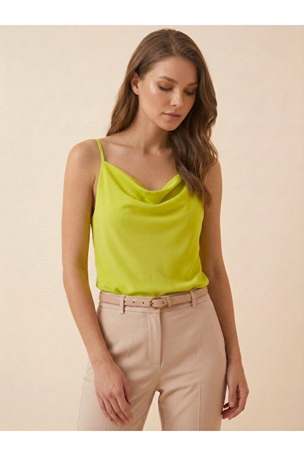 Women's Pistachio Green Degaje Collar Adjustable Rope Strap Sandy Fabric Athlete Blouse