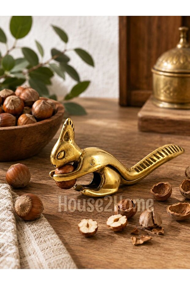 Handmade Brass Squirrel Figured Nutcracker – Decorative Nutcracker - 1