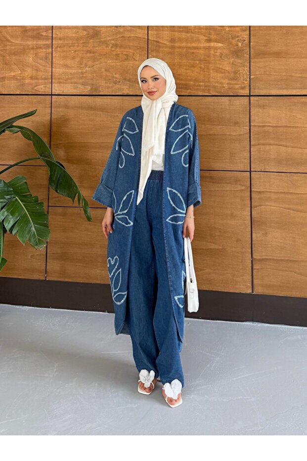 Women's Embroidered Bat Sleeve Jeans Set