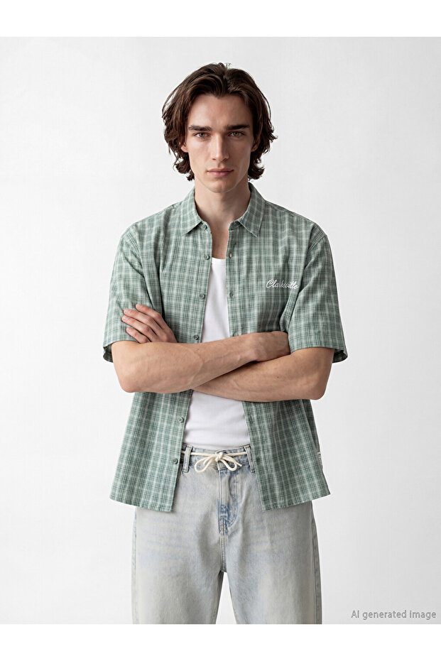 Esvab • Modern & Distinctive Relaxed Fit Embroidered Men's Shirt