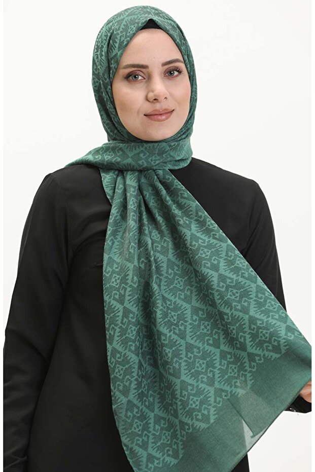 شال منقوش بتصميم عرقي 70225-01 أخضر