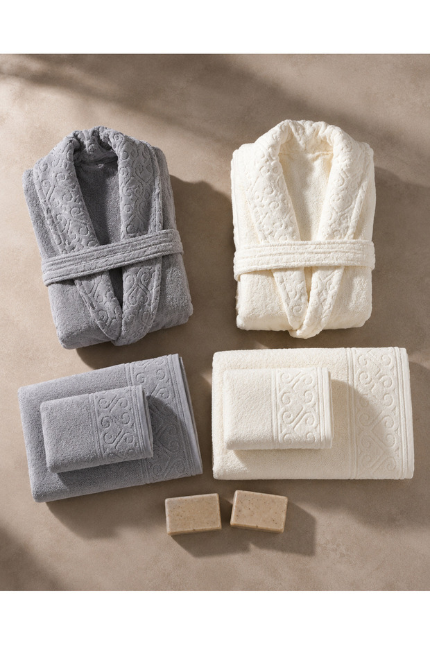 Family Size Maxi Bathrobe Set – Soft Textured Set of 8