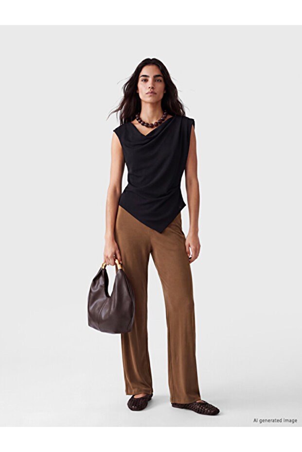 Esvab • Modern & Distinctive Women's Trousers with Waist Drawstring