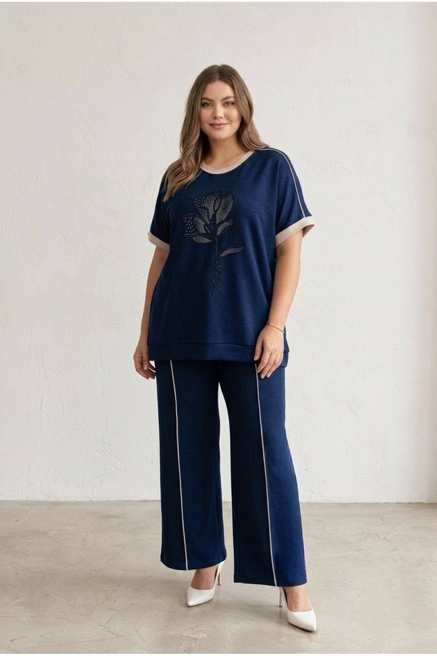 Women's Plus Size Short Sleeve Embroidered Floral Detailed Wide Leg Sweatpants Set 8264-26
