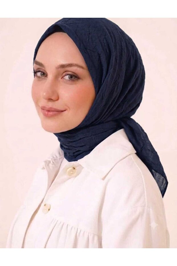 وشاح من الخيزران باللون الأزرق الداكن