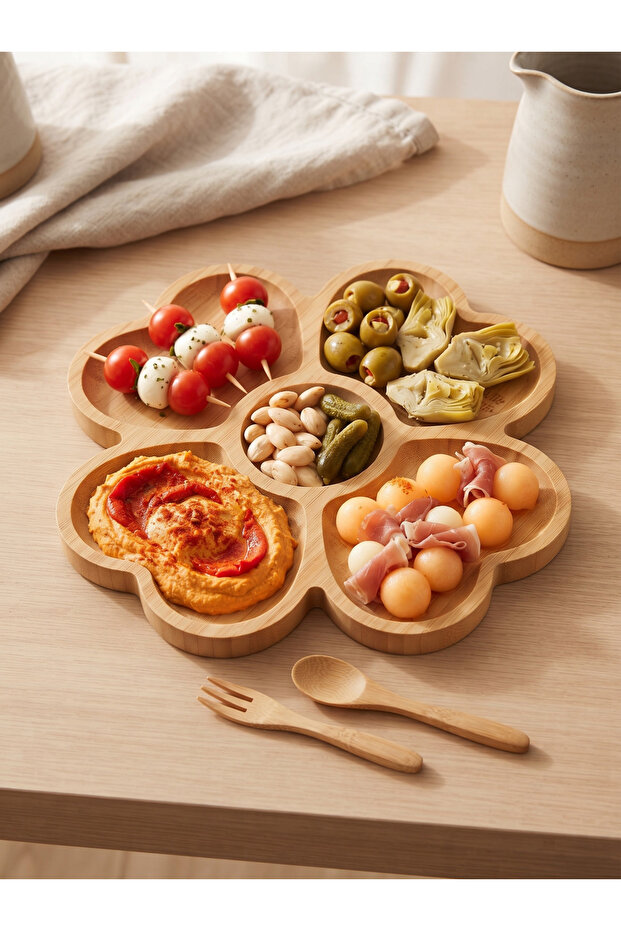 Natural Bamboo 4-Piece Floral Design Presentation Tray - Stylish Serving and Snack Plate
