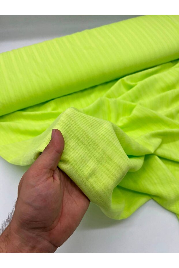 Viscose Jacquard Fabric Width 145cm Dress Shirt Tunic Etc. Does Not Contain Polyester, Is Flowy.