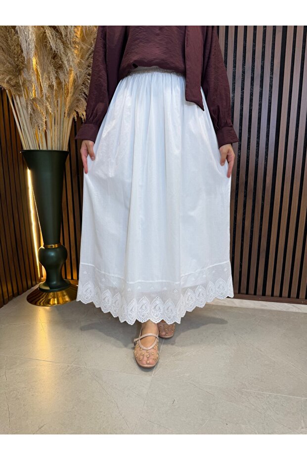 Zena Lace Detailed Lined Skirt | White