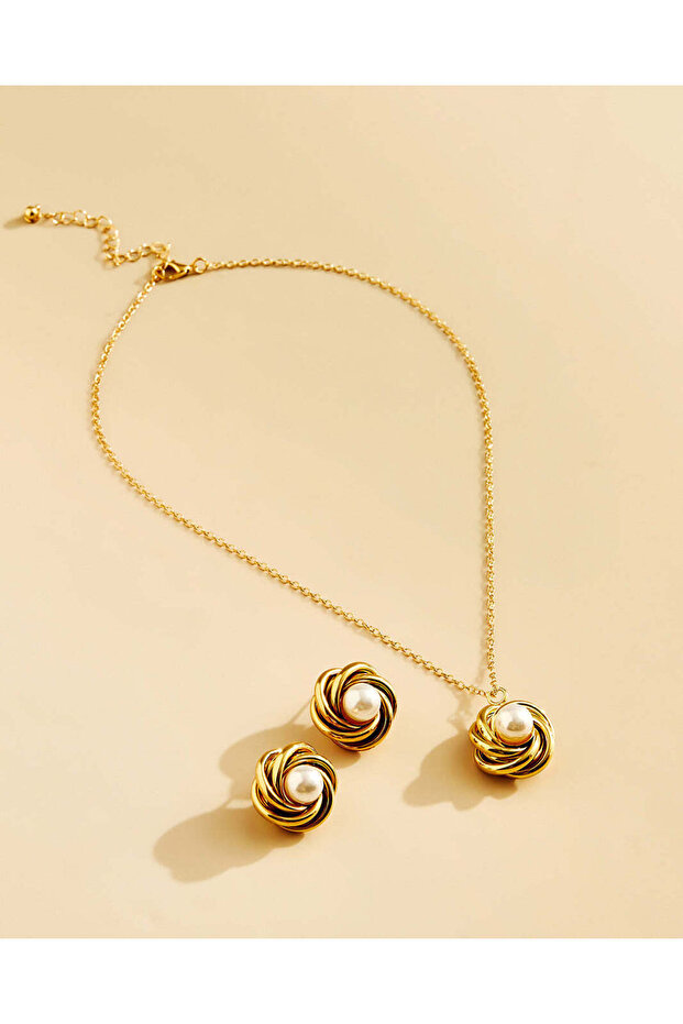Women Gold 2 Piece Necklace Set