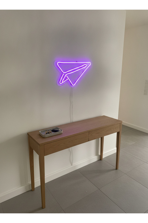 Kağıt Uçak Figürlü LED Neon Duvar Tablosu | Mor Aydınlatmalı Modern Dekor | Genç Odası - 4