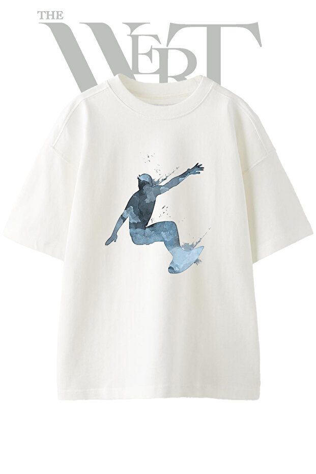 تي شيرت أبيض كبير الحجم مطبوع بتصميم Surfer Design للجنسين