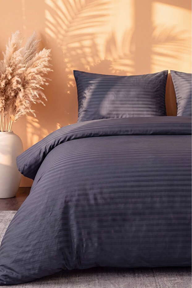 Elite Anthracite Striped Satin Double Duvet Cover Set - 4 Pieces