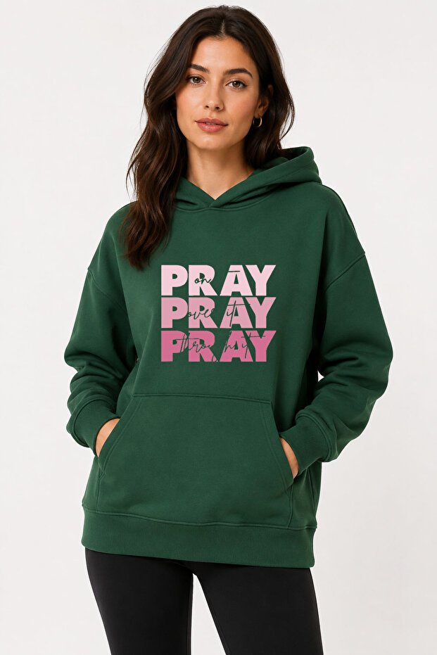 سويت شيرت بطبعة Pray مع قلنسوة و2 خيطين من القماش الشادرون