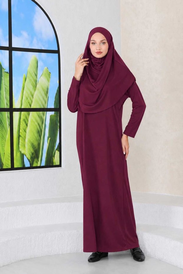 Easy-To-Wear Self-Covering Prayer Gown